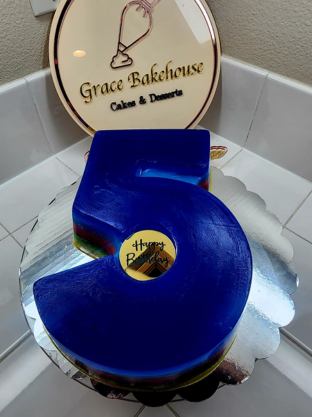 396e3f06-0714-404d-a9e2-cad6f77e28b8 1